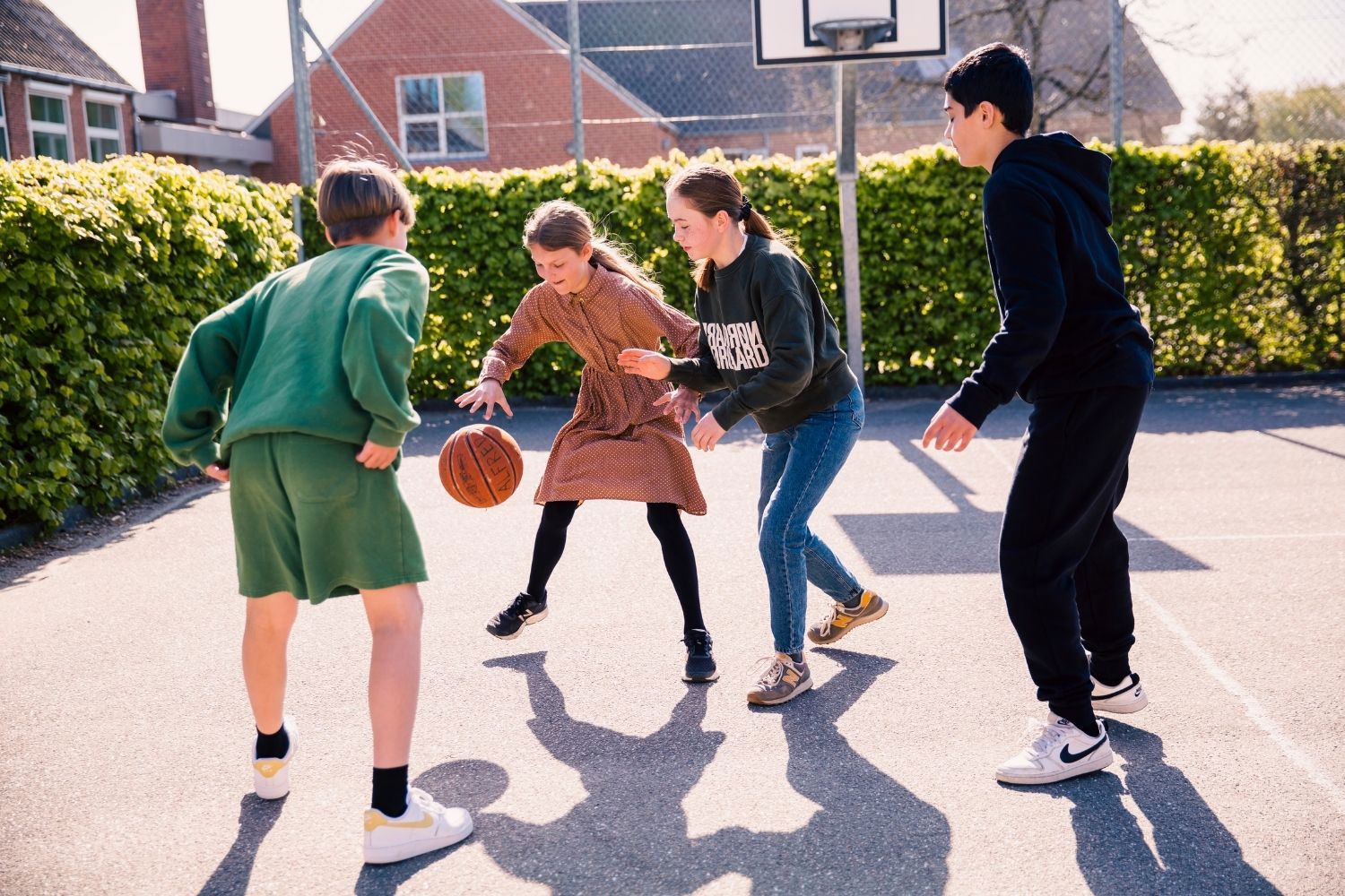 Elever Basket Skolegård 2 KH